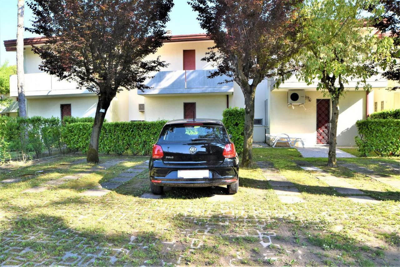 Villaggio Anna Bibione Exterior photo